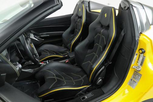 2018 Ferrari 488 Spider Base