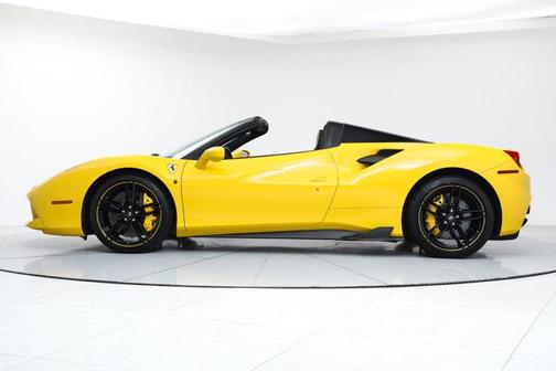 2018 Ferrari 488 Spider Base