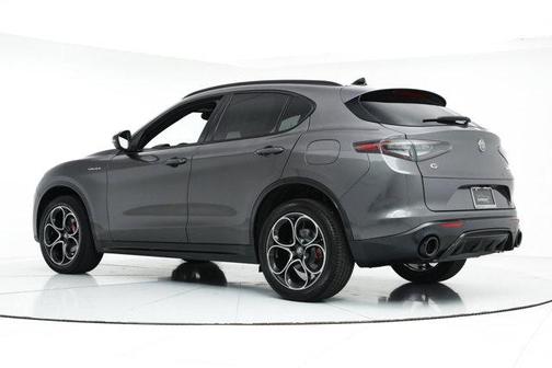 2025 Alfa Romeo Stelvio Sprint