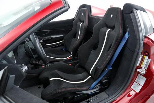 2020 Ferrari 488 Pista Spider Base