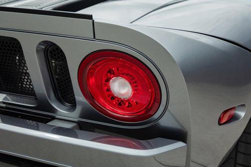 2006 Ford GT 2dr Cpe