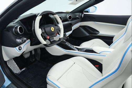 Azzurro La Plata 2023 Ferrari Portofino M Base