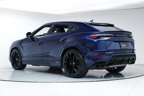 Blue 2024 Lamborghini Urus S