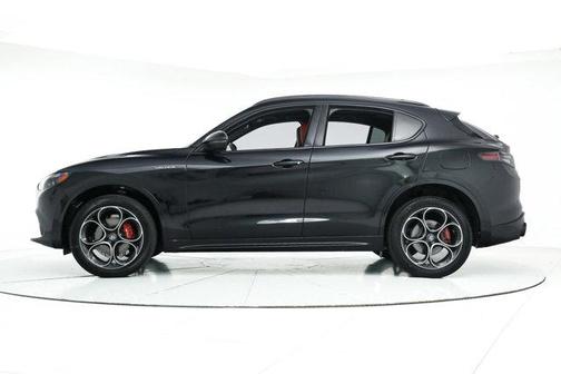 2025 Alfa Romeo Stelvio Sprint