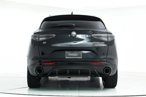 2025 Alfa Romeo Stelvio Sprint