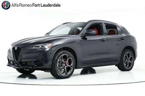 2025 Alfa Romeo Stelvio Sprint