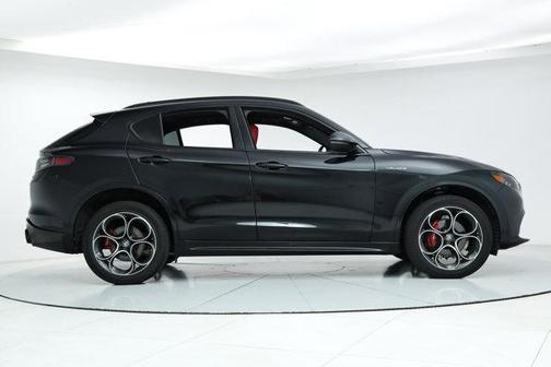 2025 Alfa Romeo Stelvio Sprint AWD