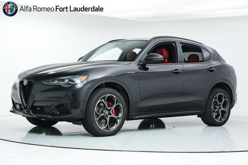 2025 Alfa Romeo Stelvio Sprint AWD