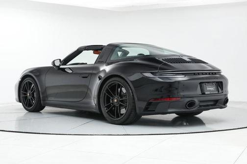 2024 Porsche 911 Targa 4 GTS