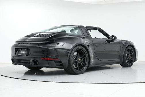 2024 Porsche 911 Targa 4 GTS