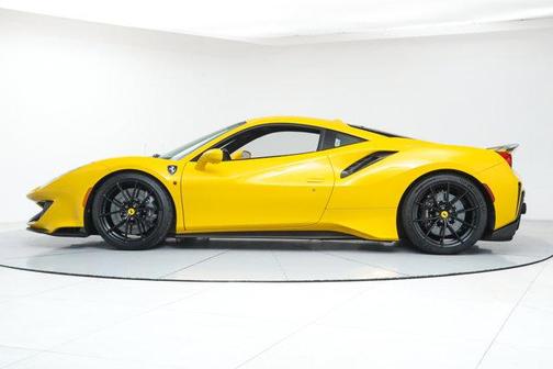 2020 Ferrari 488 Pista Base