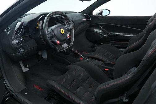 Nero Daytona 2020 Ferrari 488 Pista Spider Base