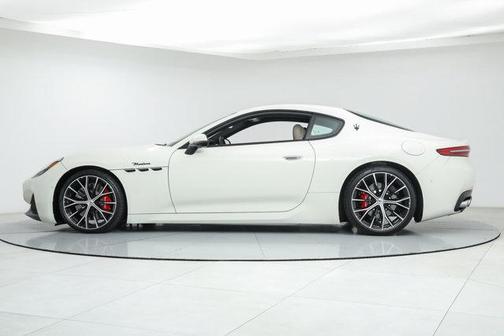 2024 Maserati GranTurismo Modena
