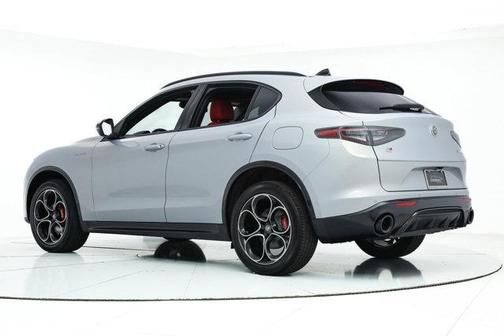 2025 Alfa Romeo Stelvio Sprint AWD