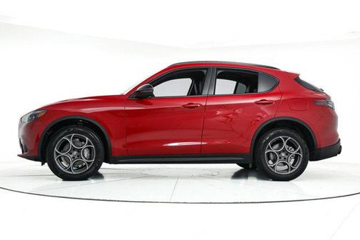 2025 Alfa Romeo Stelvio Sprint