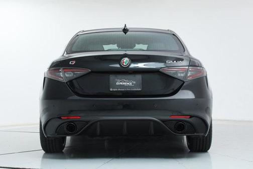 2025 Alfa Romeo Giulia Intensa RWD