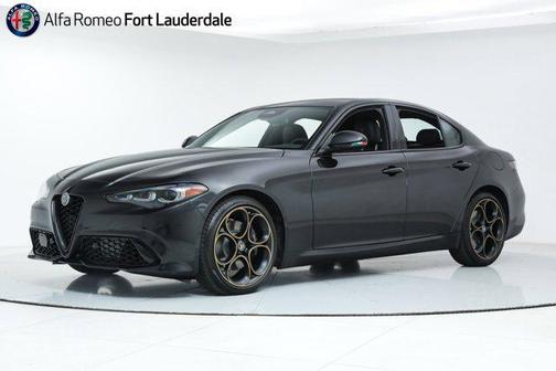 2025 Alfa Romeo Giulia Intensa RWD