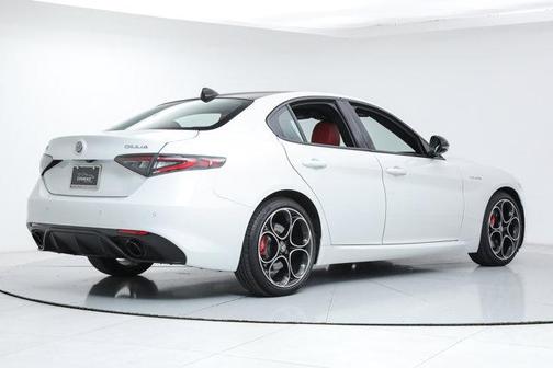 2025 Alfa Romeo Giulia RWD