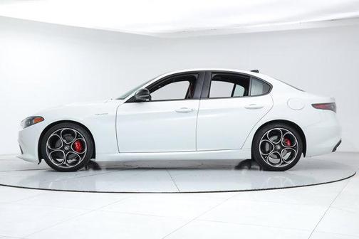 2025 Alfa Romeo Giulia RWD