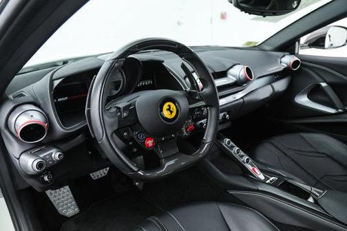 2019 Ferrari 812 Superfast Base