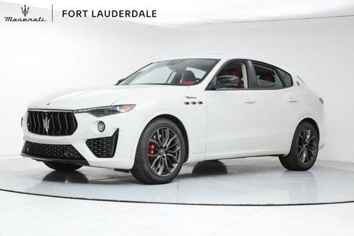 2022 Maserati Levante Modena