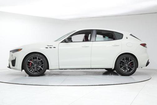 2022 Maserati Levante Modena