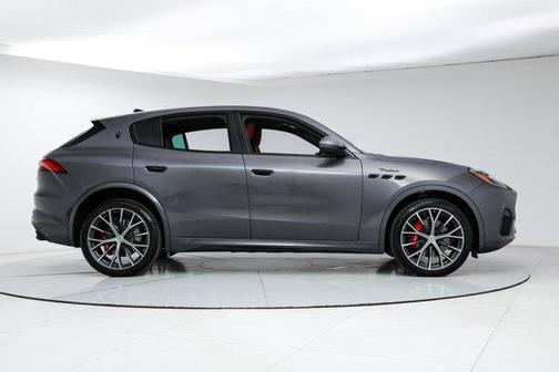 2026 Maserati Grecale Modena