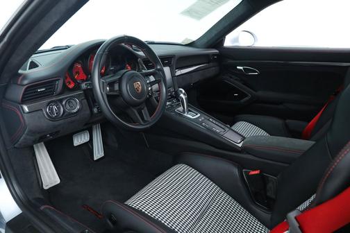 Silver 2018 Porsche 911 GT3