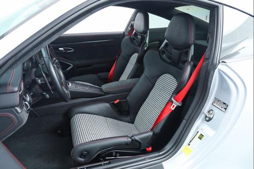 Silver 2018 Porsche 911 GT3