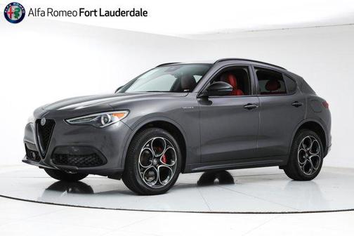Vesuvio Gray Metallic 2022 Alfa Romeo Stelvio Ti