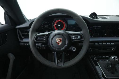 2024 Porsche 911 Carrera GTS