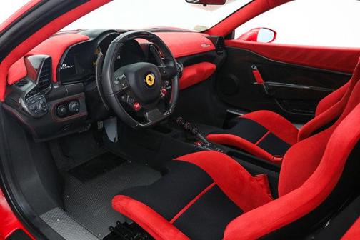 2015 Ferrari 458 Speciale Base