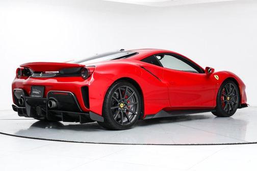 2019 Ferrari 488 Pista Base