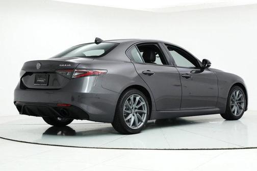 2025 Alfa Romeo Giulia RWD