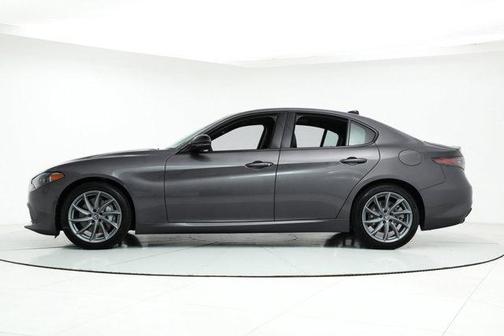 2025 Alfa Romeo Giulia RWD