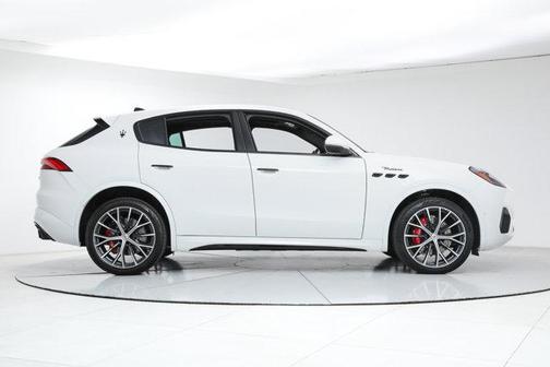 2026 Maserati Grecale Modena