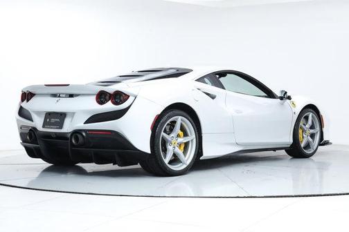 2022 Ferrari F8 Tributo Base