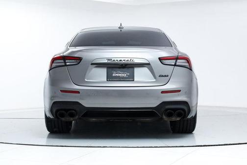 2022 Maserati Ghibli Modena