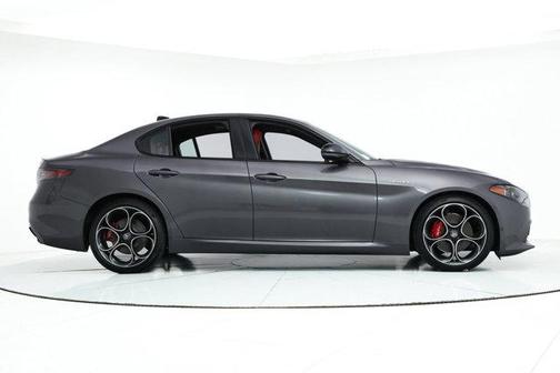 2025 Alfa Romeo Giulia RWD