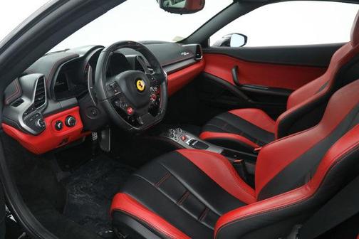 2014 Ferrari 458 Italia Base