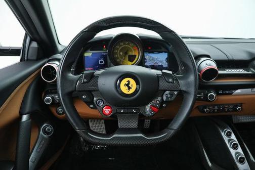 2019 Ferrari 812 Superfast Base