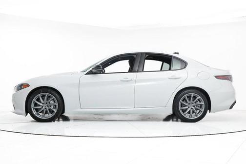 2025 Alfa Romeo Giulia RWD