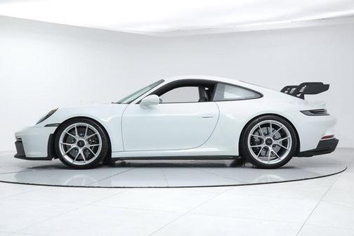2024 Porsche 911 GT3 w/Touring Package
