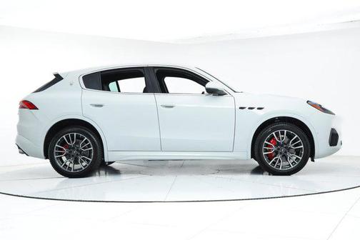 2025 Maserati Grecale AWD