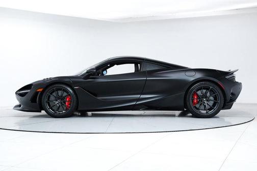 2024 McLaren 750S Coupe