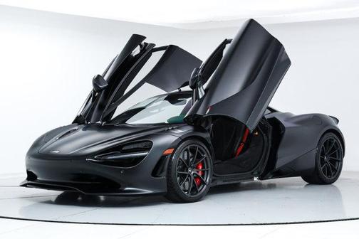 2024 McLaren 750S Coupe