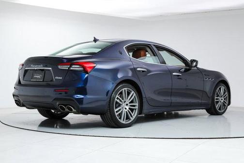 2022 Maserati Ghibli Modena Q4