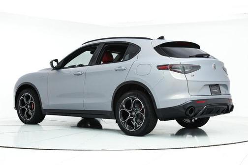 2025 Alfa Romeo Stelvio Sprint AWD