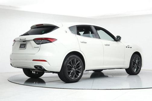 2024 Maserati Levante GT Ultima