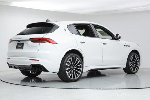 2025 Maserati Grecale Modena